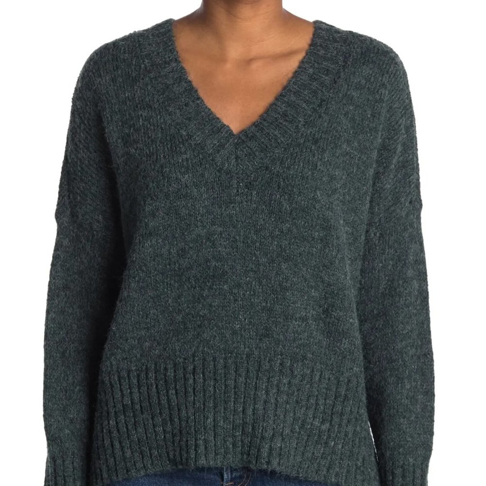 New Abound V-Neck Sweater Green Gables Size XXL